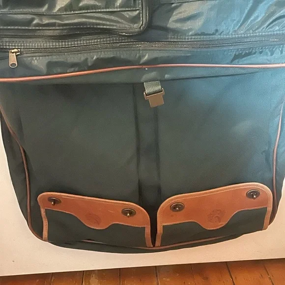 Vintage Eddie Bauer Green Garment Bag with Brown Trim - Picture 2 of 15